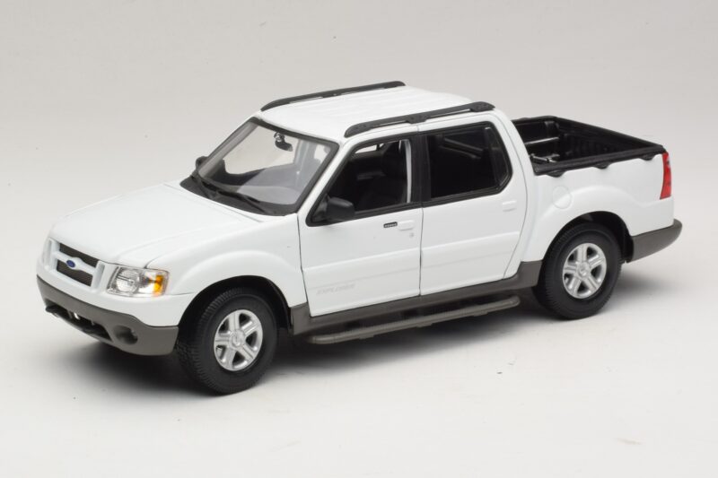 Ford Explorer Sport Trac Weiß Maisto 1:18 36891 Druckguss