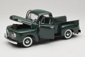 Ford F-1 Grün Road Legends 1:18 92218 Druckguss — Bild 2 von 8