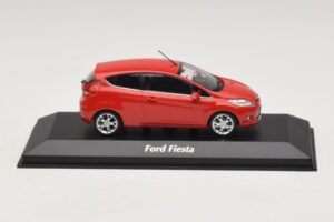 Ford Fiesta Mk7 Rot Maxichamps 1:43 940088000 Druckguss