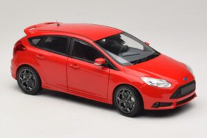 Ford Focus ST Mk2 Rot Minichamps 1:18 110082002 Druckguss — Bild 6 von 8
