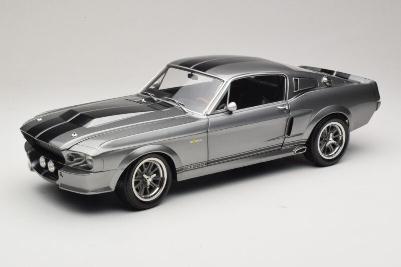 Ford Mustang Shelby GT500 Eleanor Grau Metallic & Schwarz KK-Scale 1:12 KKDC120171 Druckguss