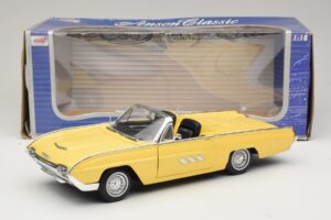 Ford Thunderbird Cabriolet Gelb Anson 1:18 30334-P1 Druckguss — Bild 8 von 8