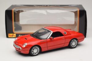 Ford Thunderbird Rot Maisto 1:18 31620 Druckguss — Bild 8 von 8