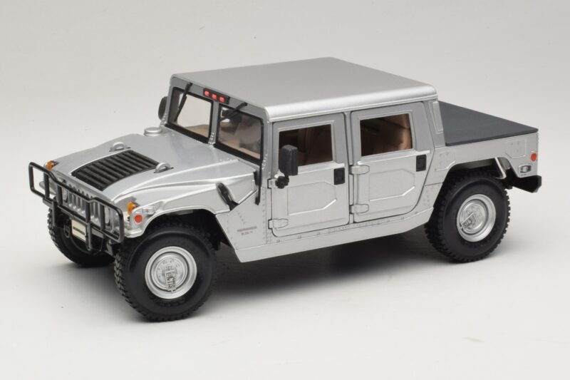 Hummer H1 Hardtop Silber Maisto 1:18 36857 Druckguss