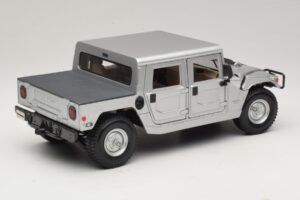 Hummer H1 Hardtop Silber Maisto 1:18 36857 Druckguss — Bild 3 von 8