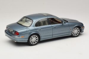 Jaguar S-Type X200 Blau Maisto 1:18 31865 Druckguss — Bild 3 von 8