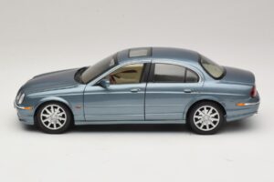 Jaguar S-Type X200 Blau Maisto 1:18 31865 Druckguss — Bild 4 von 8