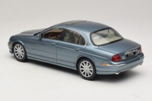 Jaguar S-Type X200 Blau Maisto 1:18 31865 Druckguss — Bild 7 von 8