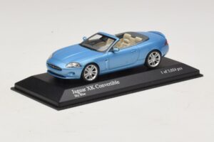 Jaguar XK X150 Cabriolet Hellblau Metallic Minichamps 1:43 400130530 Druckguss — Bild 2 von 5
