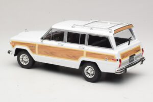 Jeep Grand Wagoneer Weiß KK-Scale 1:18 KKDC181111 Druckguss — Bild 5 von 6