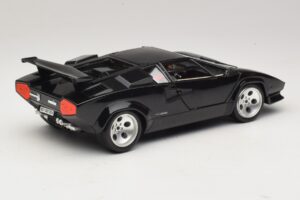 Lamborghini Countach 5000 Quattrovalvole Schwarz Bburago 1:18 3337 Druckguss — Bild 3 von 8