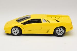 Lamborghini Diablo Gelb Maisto 1:18 32803 Druckguss — Bild 4 von 8