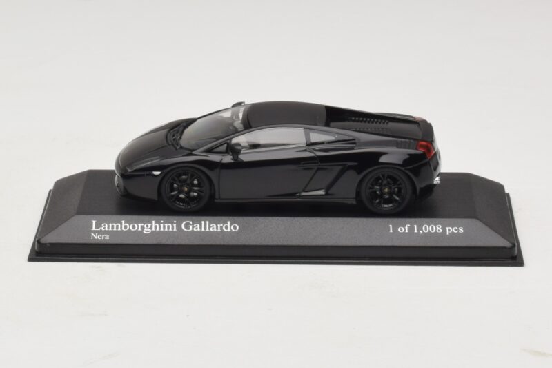 Lamborghini Gallardo Schwarz Minichamps 1:43 Lamborghini Gallardo Schwarz Minichamps 1:43 400103504 Druckguss