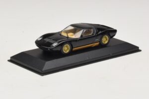 Lamborghini Miura P400 Schwarz Minichamps 1:43 430103004 Druckguss — Bild 2 von 5