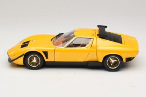 Lamborghini Miura SVR Gelb & Schwarz Kyosho 1:18 08319GY Druckguss — Bild 4 von 8