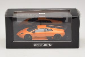 Lamborghini Murcielago LP670-4 SV Orange Metallic Minichamps 1:43 400103942 Druckguss — Bild 5 von 5