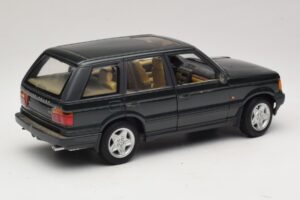 Land Rover Range Rover P38A 4.6 HSE Grün Metallic AUTOart 1:18 70010 Druckguss — Bild 3 von 8