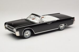 Lincoln Continental Convertible Schwarz Bad Boys KK-Scale 1:18 KKDC181521 Druckguss