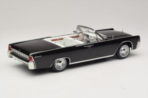 Lincoln Continental Convertible Schwarz Bad Boys KK-Scale 1:18 KKDC181521 Druckguss — Bild 3 von 7