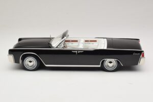Lincoln Continental Convertible Schwarz Bad Boys KK-Scale 1:18 KKDC181521 Druckguss — Bild 4 von 7