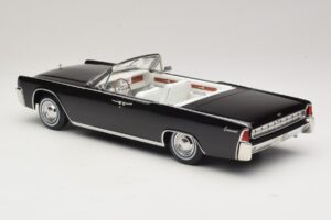 Lincoln Continental Convertible Schwarz Bad Boys KK-Scale 1:18 KKDC181521 Druckguss — Bild 6 von 7