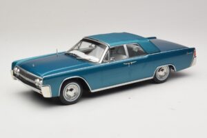 Lincoln Continental Convertible Türkis Metallic KK-Scale 1:18 KKDC181524 Druckguss — Bild 2 von 7