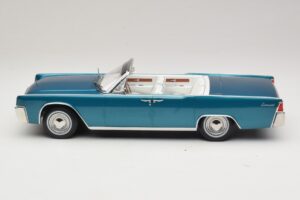Lincoln Continental Convertible Türkis Metallic KK-Scale 1:18 KKDC181524 Druckguss — Bild 4 von 7