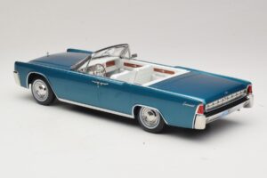 Lincoln Continental Convertible Türkis Metallic KK-Scale 1:18 KKDC181524 Druckguss — Bild 6 von 7
