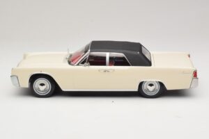 Lincoln Continental Convertible Weiß John F. Kennedy KK-Scale 1:18 KKDC181523 Druckguss — Bild 4 von 7