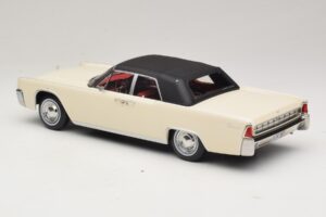 Lincoln Continental Convertible Weiß John F. Kennedy KK-Scale 1:18 KKDC181523 Druckguss — Bild 6 von 7