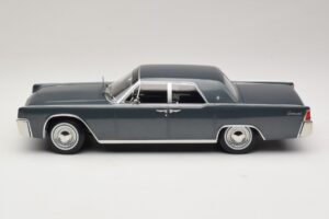 Lincoln Continental Grau Metallic Marnie KK-Scale 1:18 KKDC181482 Druckguss — Bild 3 von 6