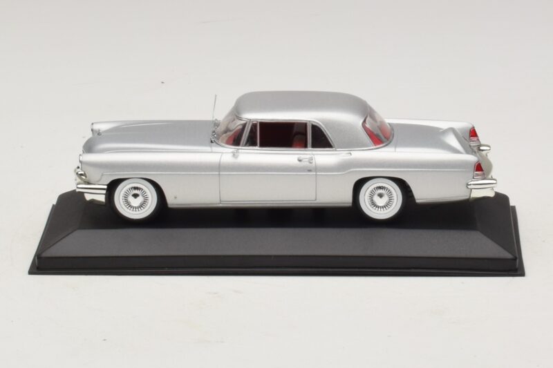 Lincoln Continental Mark II Silber Minichamps 1:43 Lincoln Continental Mark II Silber Minichamps 1:43 400082301 Druckguss