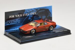 Lotus Esprit Turbo For Your Eyes Only Minichamps 1:43 400135260 Druckguss — Bild 3 von 6