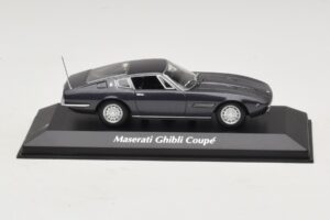 Maserati Ghibli Braun Metallic Maxichamps 1:43 940123320 Druckguss