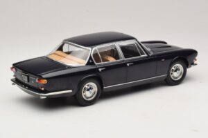 Maserati Quattroporte I Dunkelblau KK-Scale 1:18 KKDC181513 Druckguss — Bild 2 von 6