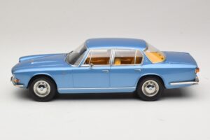 Maserati Quattroporte I Hellblau Metallic KK-Scale 1:18 KKDC181514 Druckguss — Bild 3 von 6