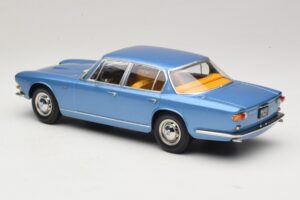 Maserati Quattroporte I Hellblau Metallic KK-Scale 1:18 KKDC181514 Druckguss — Bild 5 von 6