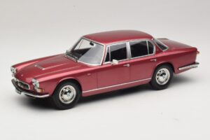 Maserati Quattroporte I Rot Metallic KK-Scale 1:18 KKDC181512 Druckguss