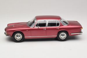 Maserati Quattroporte I Rot Metallic KK-Scale 1:18 KKDC181512 Druckguss — Bild 3 von 6