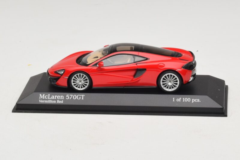 McLaren 570GT Vermillion Red Minichamps 1:43 537154522 Druckguss
