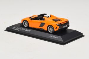 McLaren 675LT Spider Orange Minichamps 1:43 537154431 Druckguss — Bild 3 von 5