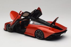 McLaren Speedtail Volcano Orange AUTOart 1:18 76088 Komposit — Bild 5 von 8