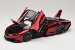 McLaren Speedtail Volcano Red AUTOart 1:18 76087 Komposit — Bild 2 von 8