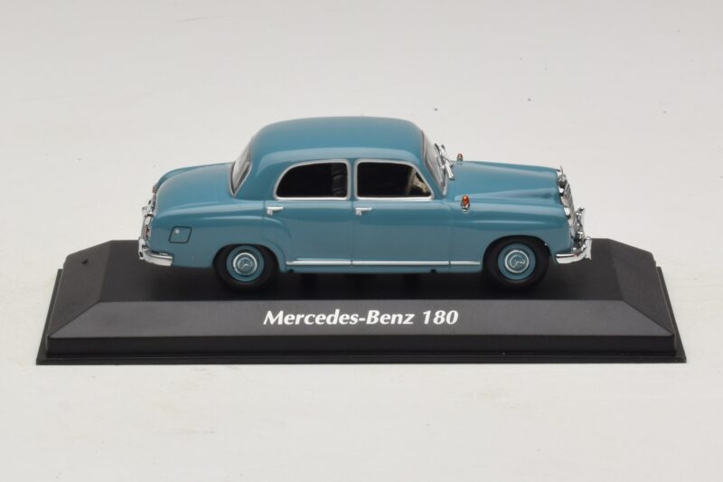 Mercedes 180 W120 Blau Maxichamps 1:43 940033102 Druckguss