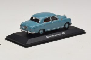 Mercedes 180 W120 Blau Maxichamps 1:43 940033102 Druckguss — Bild 2 von 5