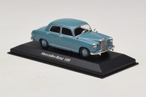 Mercedes 180 W120 Blau Maxichamps 1:43 940033102 Druckguss — Bild 3 von 5