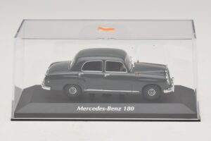 Mercedes 180 W120 Grau Maxichamps 1:43 940033100 Druckguss — Bild 4 von 5