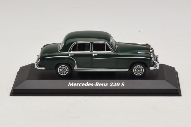 Mercedes 220 S W180 Dunkelgrün Maxichamps 1:43 940033001 Druckguss