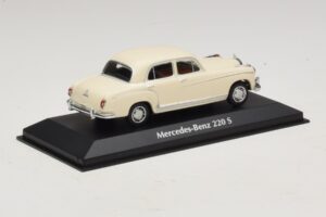 Mercedes 220 S W180 Weiß Maxichamps 1:43 940033000 Druckguss — Bild 2 von 5