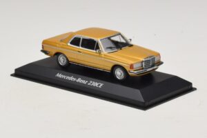 Mercedes 230 CE C123 Gold Metallic Maxichamps 1:43 940032220 Druckguss — Bild 3 von 5